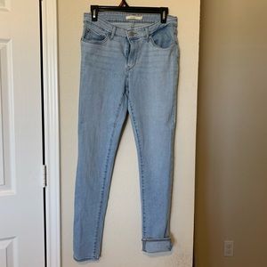 Levi’s skinny jeans